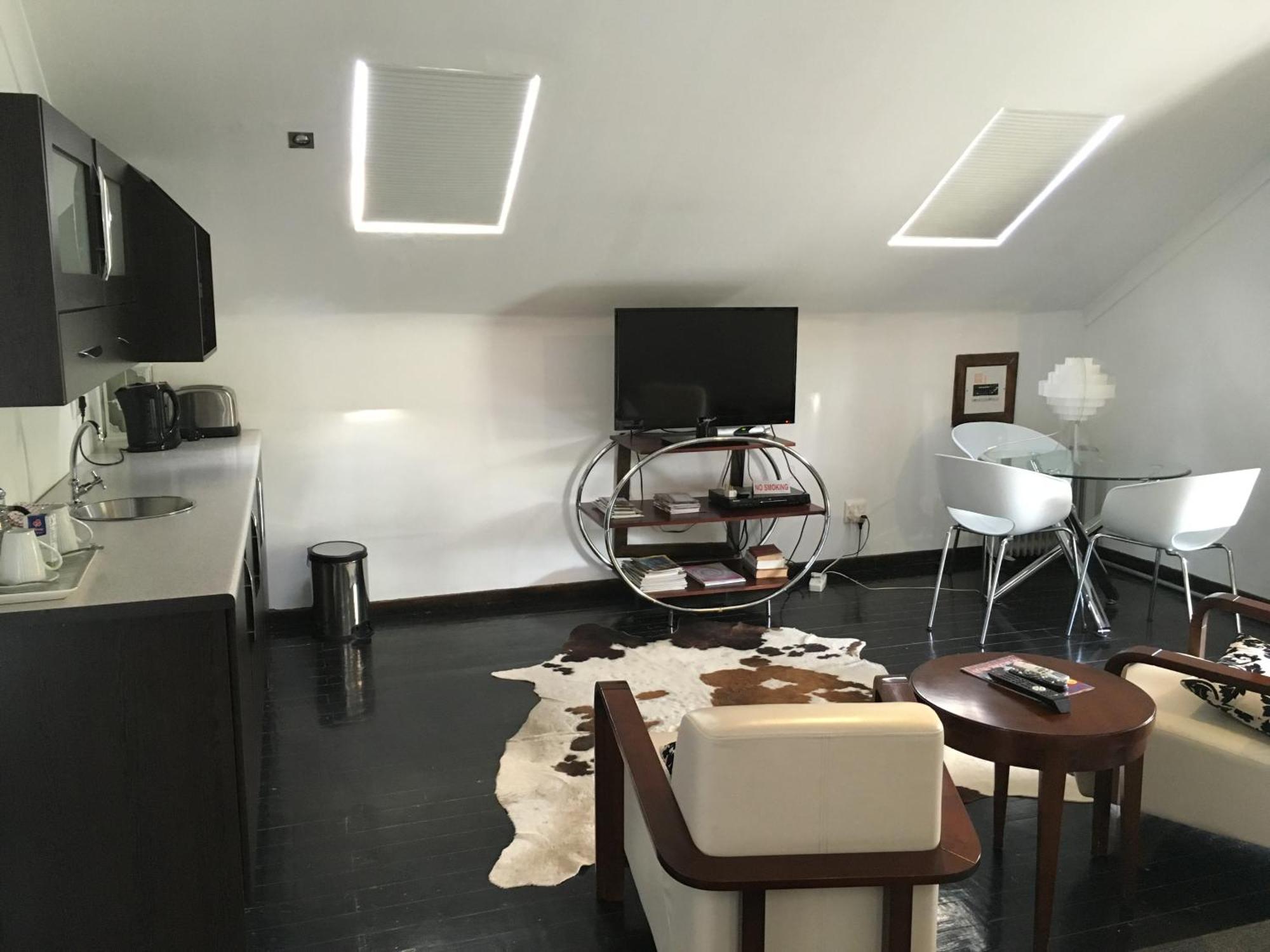 Melville Turret Guesthouse Johannesburg Phòng bức ảnh