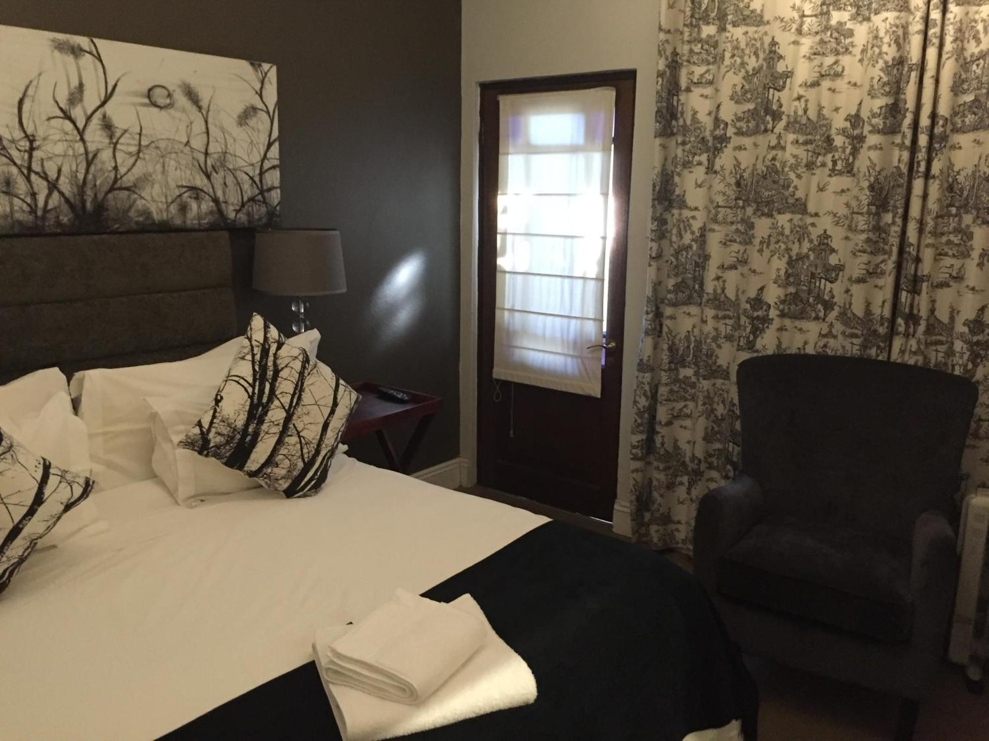 Melville Turret Guesthouse Johannesburg Phòng bức ảnh