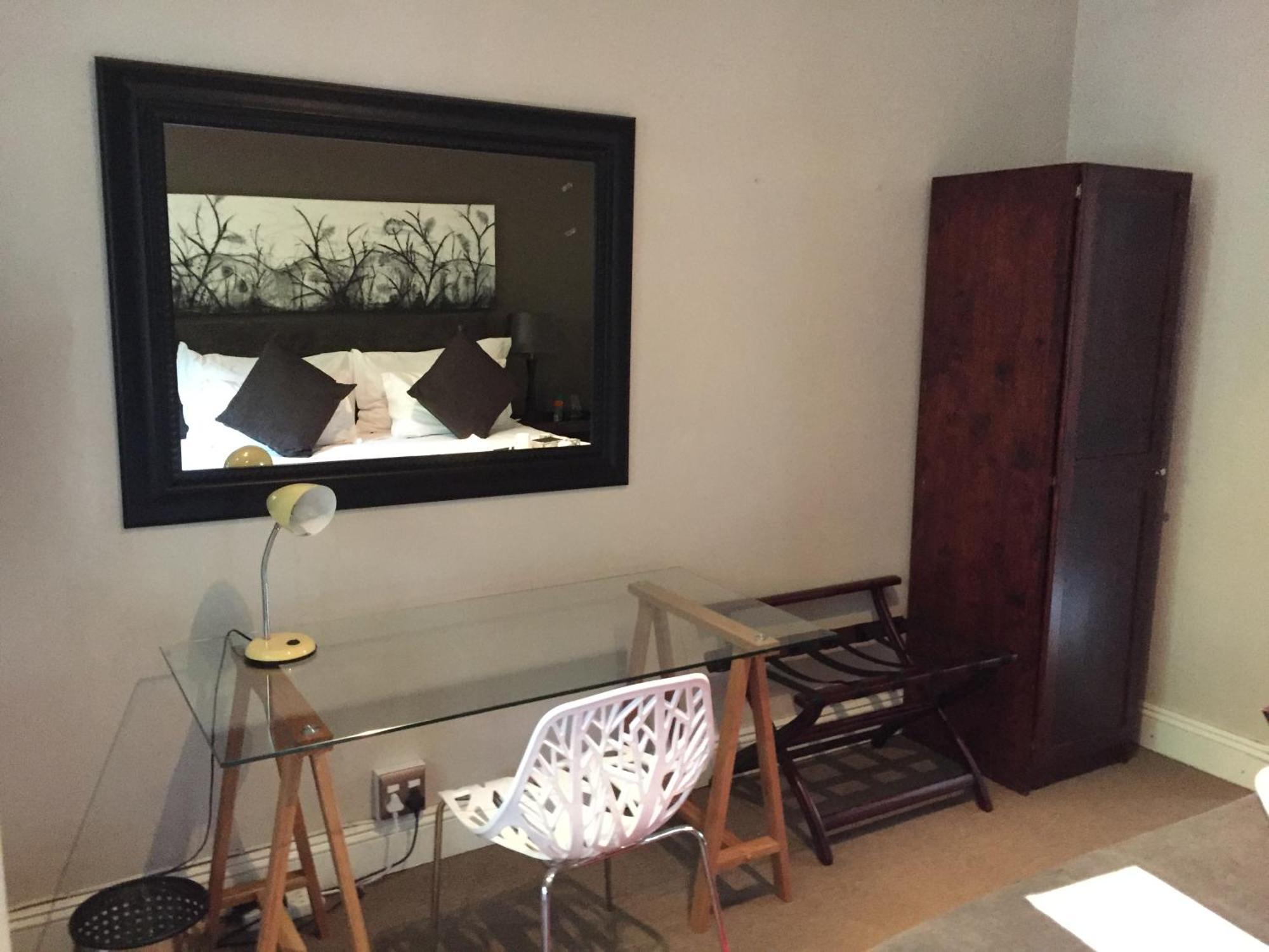 Melville Turret Guesthouse Johannesburg Phòng bức ảnh