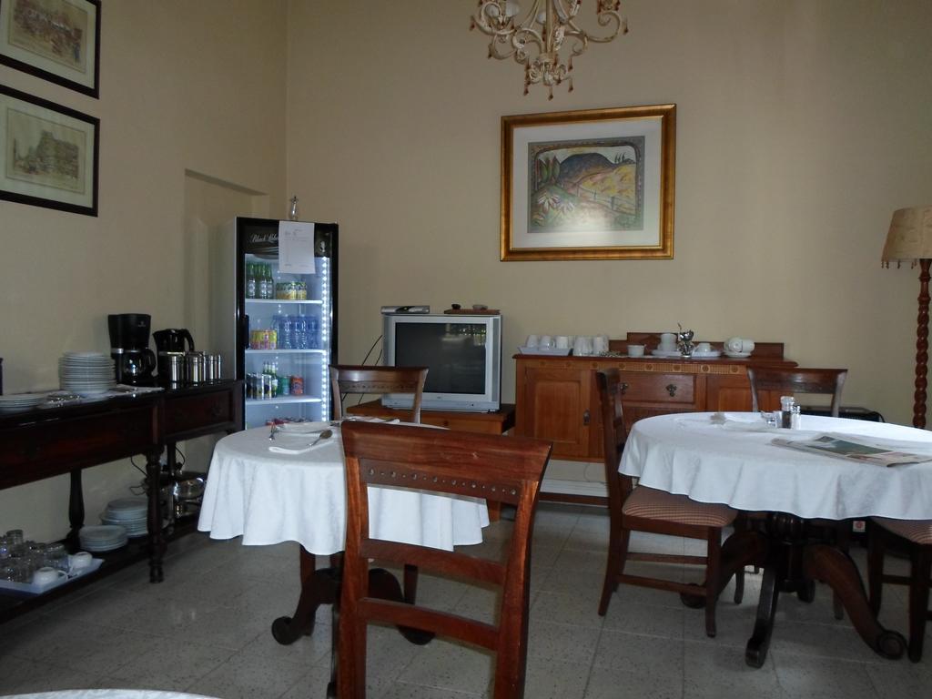 Melville Turret Guesthouse Johannesburg Ngoại thất bức ảnh